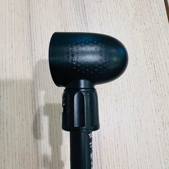 YOGES Adjustable Length VR Golf Club Handle for Meta For Quest 3 or 2 Black/Red - Picture 14 of 15